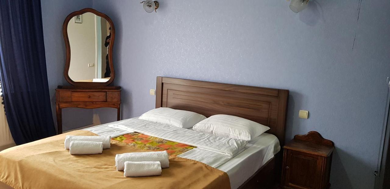 Guest House Likani 2017 Borjomi Habitación foto